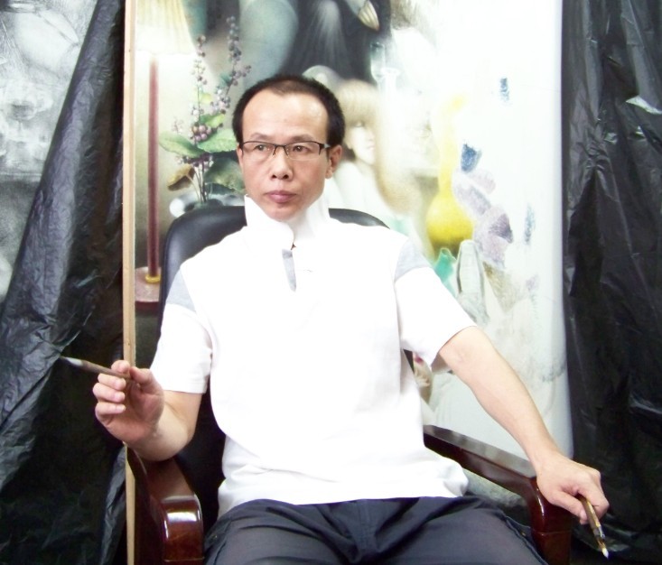 H: 资料  公司及教师